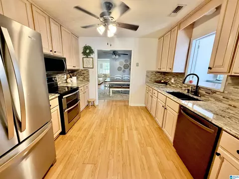 Kitchen - 603 Maple Dr, Clanton, AL 35045 photo 4 of 4