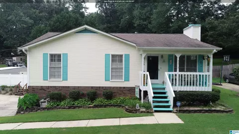 3472 Cedarbrook Cir, Trussville, AL 35173