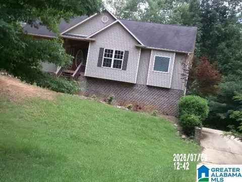 2359 Crystal Lake Rd, West Blocton, AL 35184