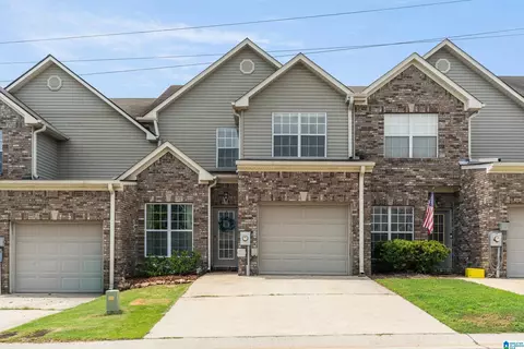 569 Hackberry Ridge Cv, Birmingham, AL 35226