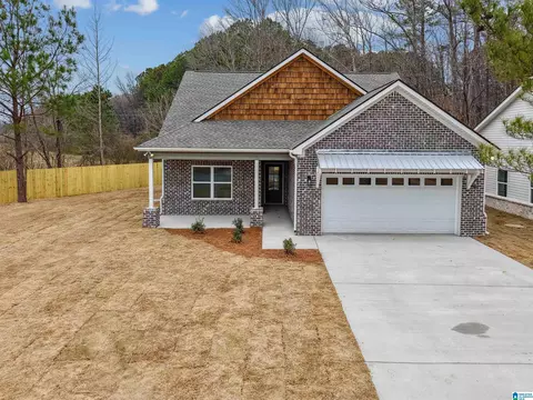 975 Legacy Cv N, Springville, AL 35146