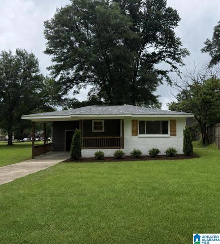 1454 Golden Dr, Bessemer, AL 35023