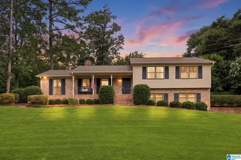 3620 Spring Valley Rd, Mountain Brook, AL 35223