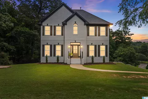 106 Orchard Ln, Helena, AL 35080