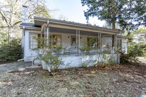 2123 Pine Ln, Hoover, AL 35226