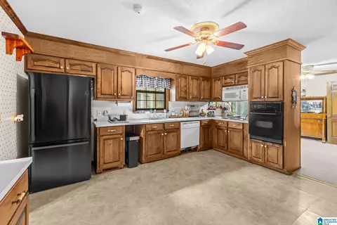 Kitchen - 310 County Road 765, Clanton, AL 35046 photo 2 of 3