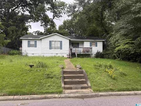 2909 Parkridge Dr, Homewood, AL 35209