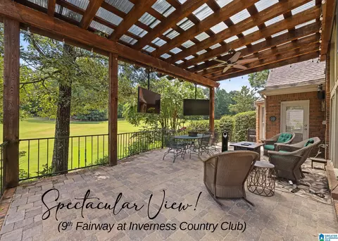 2048 Glen Eagle Ln, Birmingham, AL 35242