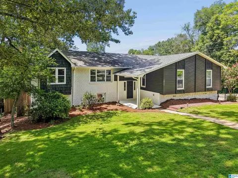 1801 Charlotte Dr, Hoover, AL 35226