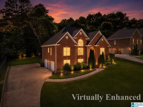1042 Meadows Ln, Moody, AL 35004