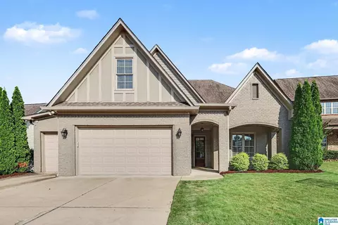 197 Lake Chelsea Dr, Chelsea, AL 35043