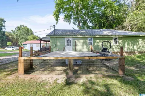 Exterior - 24 5th Ave S, Clanton, AL 35045 photo 7 of 7