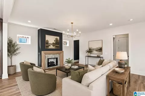 4212 Longmoor Rd, Hoover, AL 35244