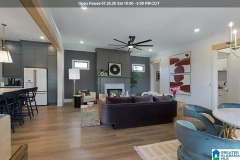 4212 Longmoor Rd, Hoover, AL 35244