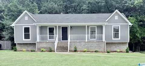 5817 Ashley Dr, Gardendale, AL 35071