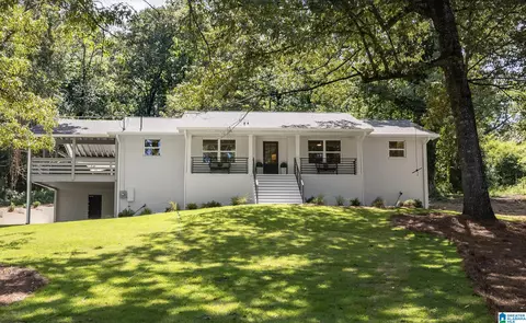 3456 Blueberry Ln, Hoover, AL 35216