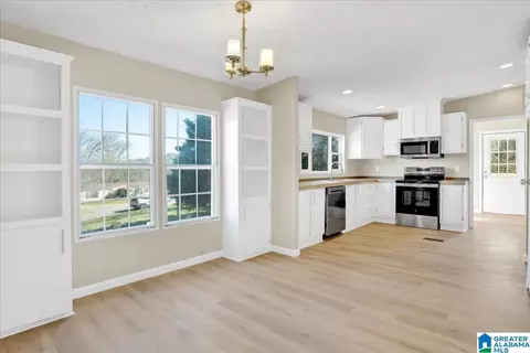 837 Roulain Rd, Odenville, AL 35120