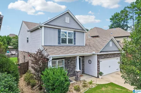 318 Glen Cross Way, Trussville, AL 35173