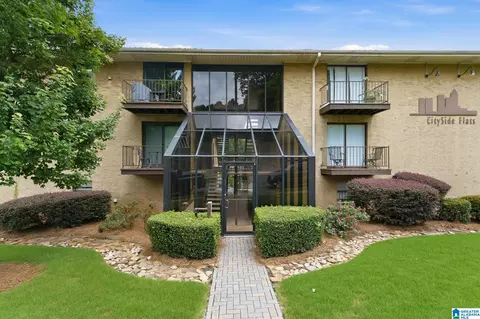 2136 16th Ave S #8A, Birmingham, AL 35205