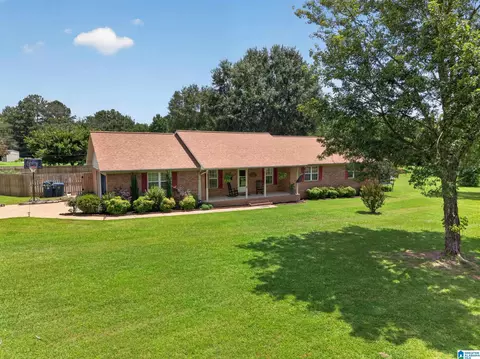 18 Clemeul Dr, Piedmont, AL 36272