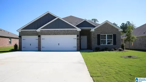 135 Mill Point Way, Calera, AL 35040