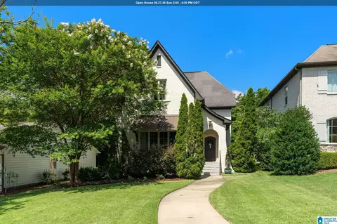 1212 Vestavia Pl, Vestavia Hills, AL 35216