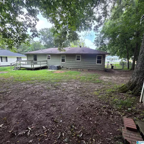 Exterior - 3324 Eulaton Rd, Anniston, AL 36201 photo 3 of 4
