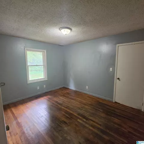 Bedroom - 3324 Eulaton Rd, Anniston, AL 36201 photo 1 of 3