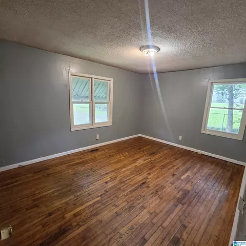 Bedroom - 3324 Eulaton Rd, Anniston, AL 36201 photo 3 of 3