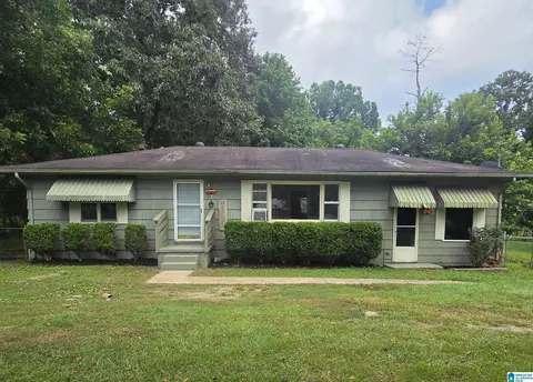 Exterior - 3324 Eulaton Rd, Anniston, AL 36201 photo 1 of 4