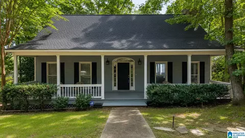 662 Seminole Trl, Pell City, AL 35128