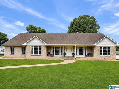 3634 Pine Knoll Cir, Shelby, AL 35143