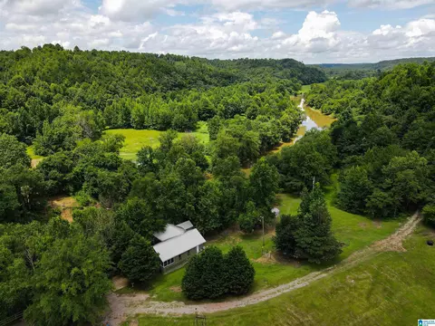 5997 Sipsey Rd, Empire, AL 35063