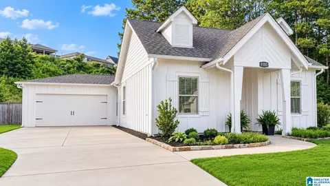5193 Simms Rdg, Pelham, AL 35124