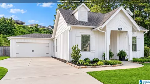 5193 Simms Rdg, Pelham, AL 35124
