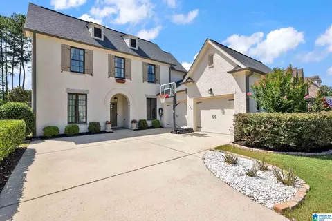 319 Kilkerran Cir, Pelham, AL 35124