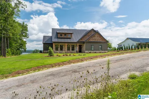 69 Overlook Dr, Lineville, AL 36266