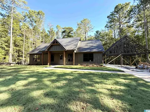 663 County Road 100, Lineville, AL 36266