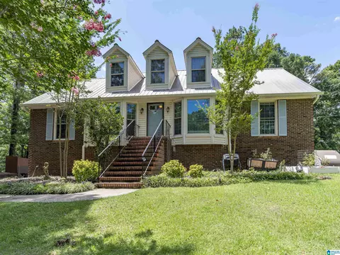 2614 Royal Cir, Pelham, AL 35124