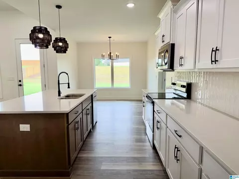 Kitchen - 170 Crest Loop Rd, Clanton, AL 35045 photo 1 of 4