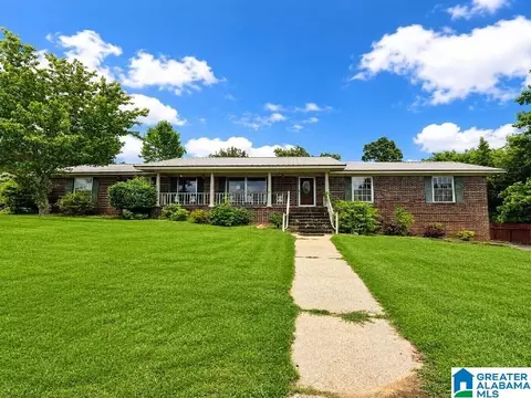 425 4th Ter, Pleasant Grove, AL 35127