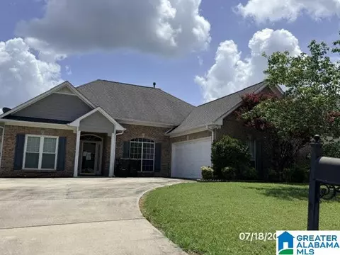 125 Heather Ln, Pelham, AL 35124