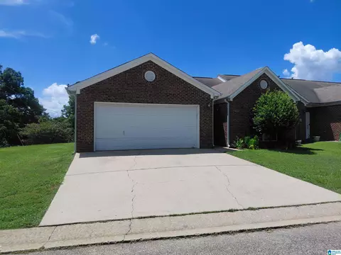5006 Matt Dr, Center Point, AL 35215