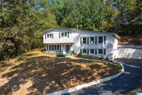 3633 Leslie Ann Rd, Vestavia, AL 35243