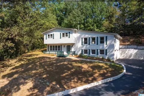 3633 Leslie Ann Rd, Vestavia, AL 35243