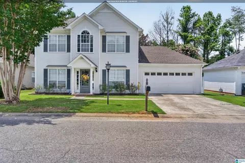 126 Crestmont Ln, Pelham, AL 35124