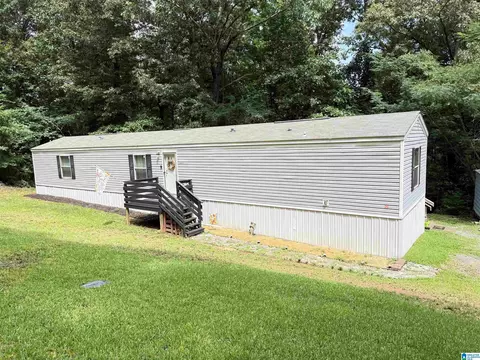 678 Inthawoods Cir, Trussville, AL 35173