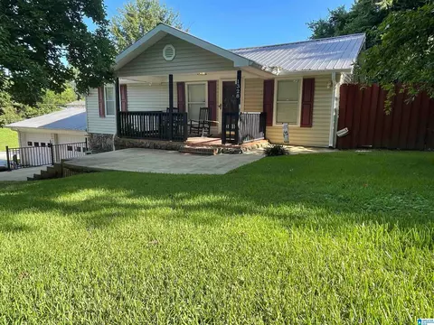 1328 2nd Ave, Fultondale, AL 35068