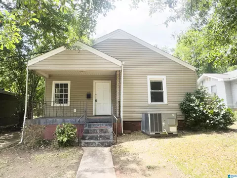 107 Pine St, Bessemer, AL 35023