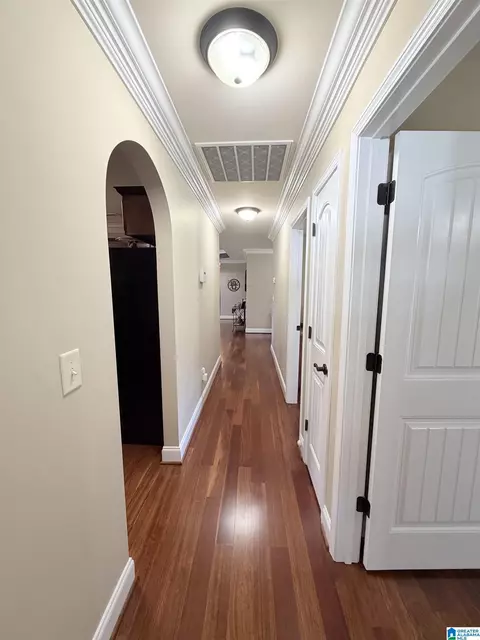 Entry Way - 120 Maplewood Dr, Clanton, AL 35045 photo 5 of 5